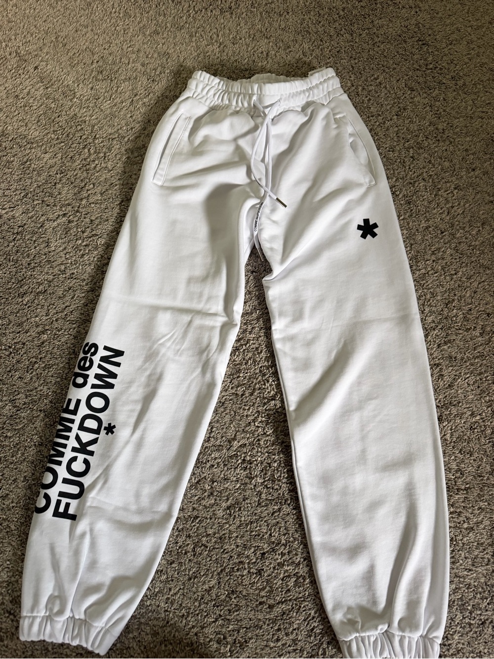 Women’s White Graphic Jogger Sweatpants